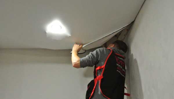 Как быстро демонтировать натяжной потолок