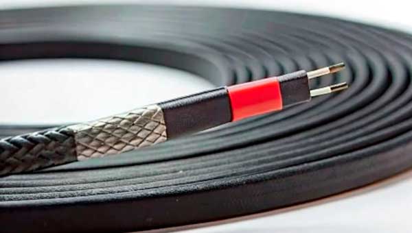 Как выбрать греющий кабель для труб