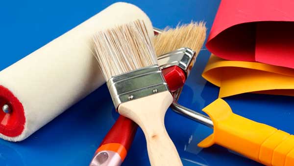 Как покрасить стены в два цвета без разводов