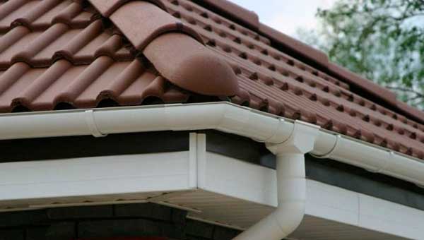 Что важнее учесть при установке водостока