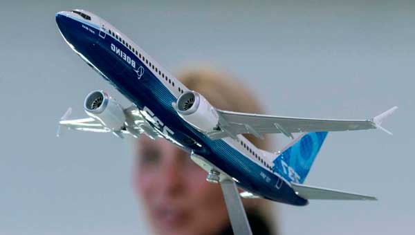 Боинг будет производить меньше самолетов 737 MAX
